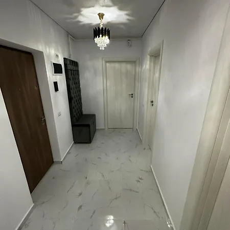 We Provide A Luxury Flat Appartement Boekarest